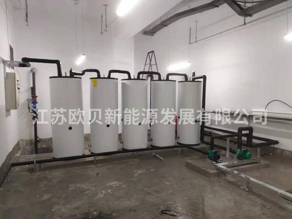 承压储热水箱